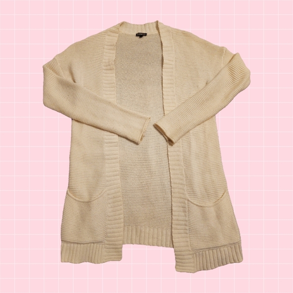 Express Sweaters - Express 🩷 Ivory Knit Cardigan